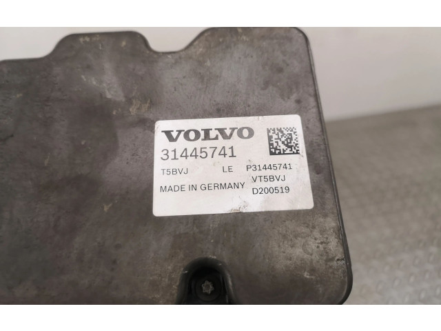 Блок АБС 31445741 Volvo XC40 - года
