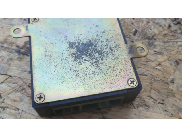 Блок управления MR116523, SSA531C132 Mitsubishi Carisma