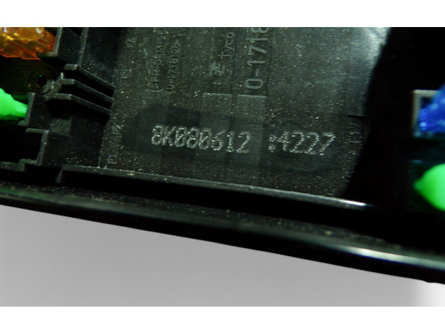   Pojistková skříňka 1K0937132F, 1K0937629A   Volkswagen Caddy 2012