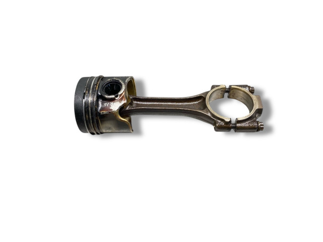  Поршень с шатуном CXXB CXXB  Skoda Octavia Mk3 (5E)  