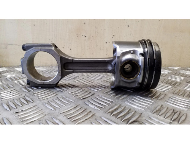 Píst 5520, C20Z20 Chevrolet Captiva pro naftový motor 2.0