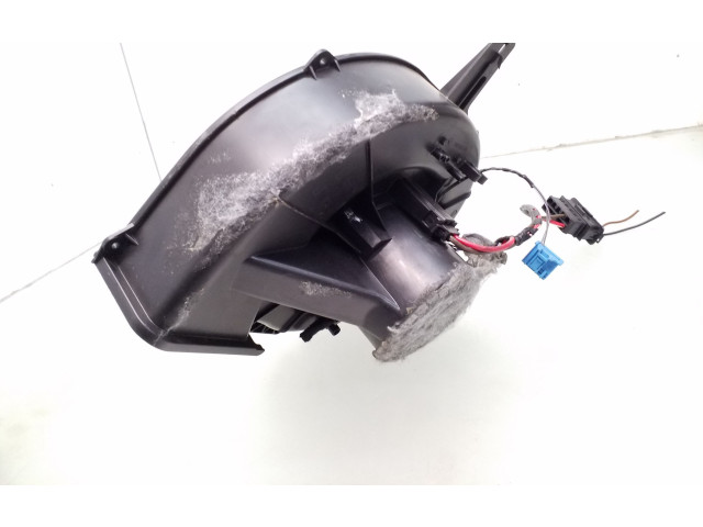 Вентилятор печки    6R2819015   Skoda Fabia Mk3 (NJ)