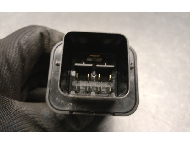 Блок предохранителей 91212-J7330, 91956-J7202   KIA Xceed    