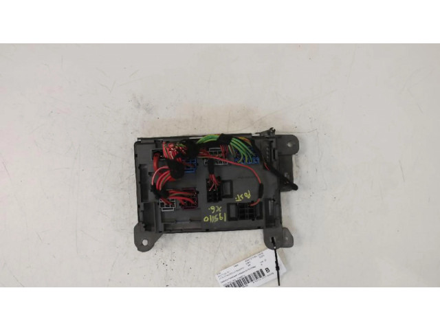 Pojistková skříňka BMW X6 E71 2010