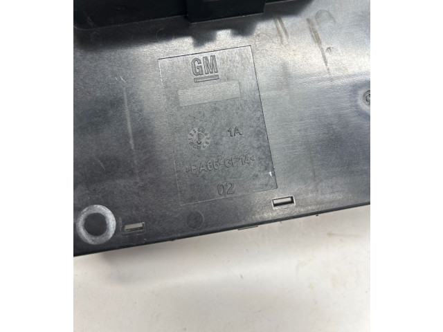 Pojistková skříňka PA66GF14, 22760635 Chevrolet Camaro 2011