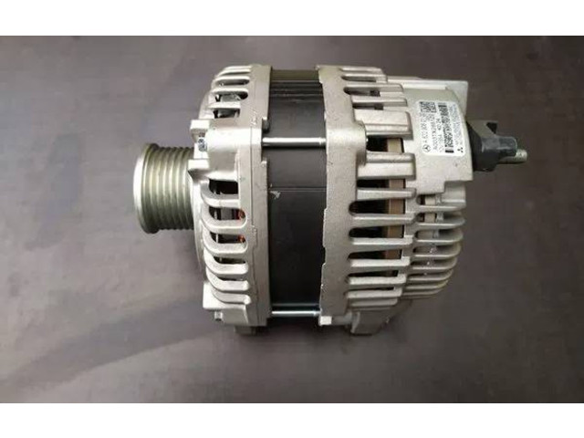 Генератор A6229060100   Mercedes-Benz Vito Viano W447      