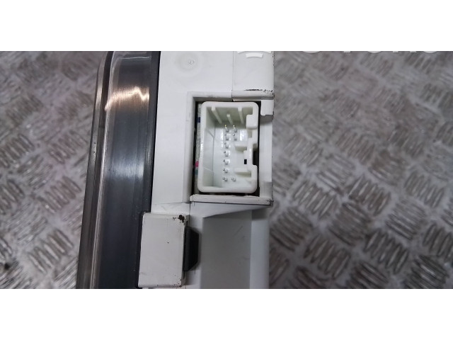 Панель приборов 30765310 Volvo C30