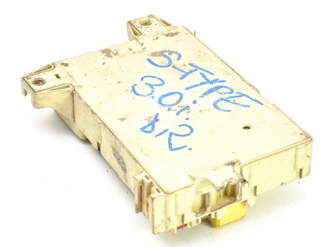 Блок предохранителей 1R8T14A067AB, 1R8T-14A067-AB Jaguar S-Type