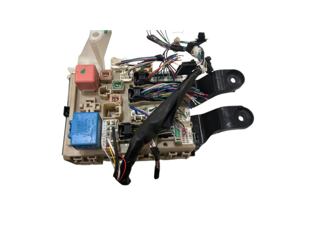 Pojistková skříňka 8273005720, 308512H14 Toyota Avensis T270 2012