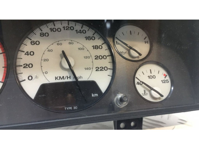 Панель приборов 56042916AH   Jeep Grand Cherokee (WJ)       