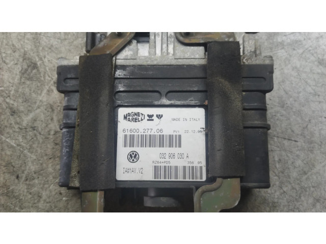 Řídící jednotka 032906030 Volkswagen Polo III 6N 6N2 6NF 1995