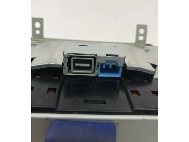 Экран/ дисплей / маленький экран 30656245   Volvo V70