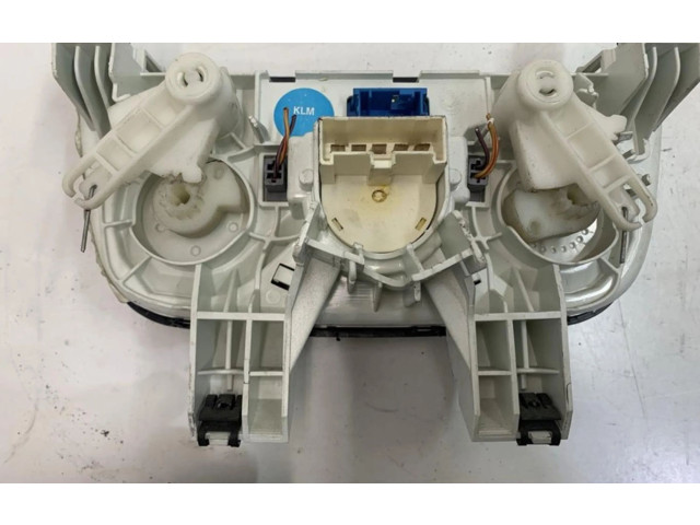 Блок управления климат-контролем 05147401000013   Opel Combo D