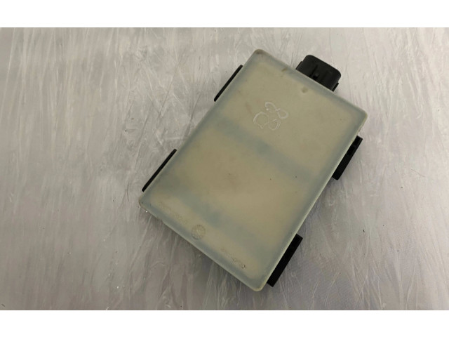 Датчик слепых зон 31665693, G2611   Volvo XC90