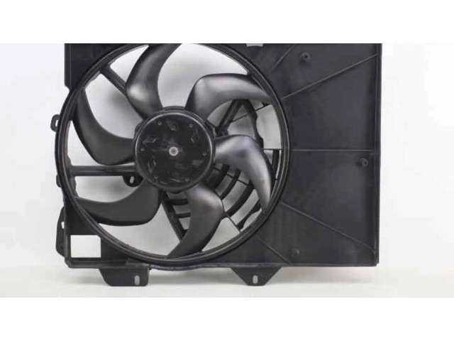 Вентилятор радиатора 9801666680, 9682895680 Peugeot 2008 I