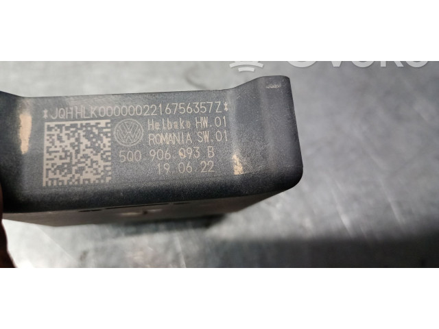 Блок предохранителей 5Q0906093B, 5Q0906093B   Cupra Formentor    