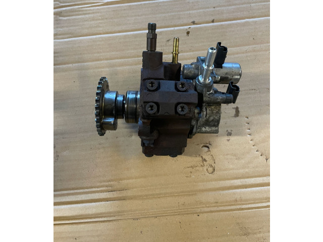 Топливный насос  FB3Q9B395AD, 9B395   Ford Ranger 