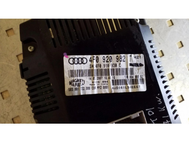 Přístrojová deska Audi A6 Allroad C6 2007 4F0920982T