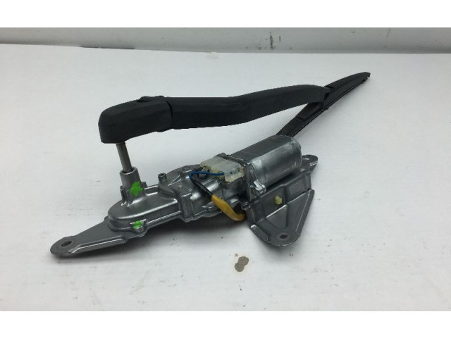 Моторчик заднего дворника 85130-B2040    Daihatsu Trevis