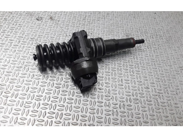 Форсунка 038130073AG Volkswagen Touran I BKC