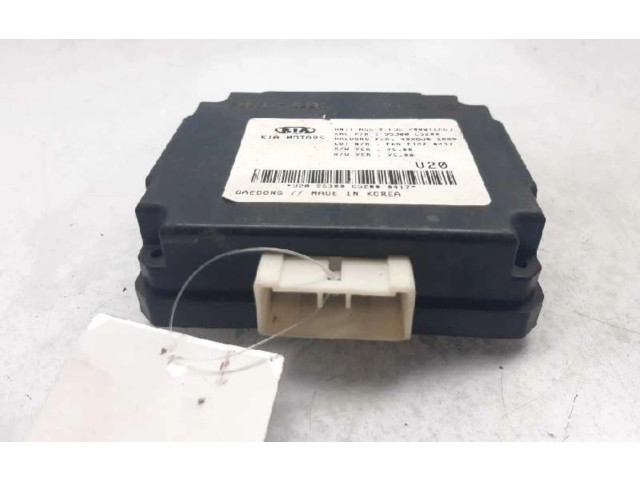 Блок управления двигателя 95300C5200   KIA Sorento