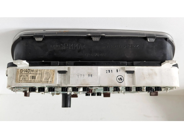 Панель приборов MR114277, 0F0179 Mitsubishi Carisma