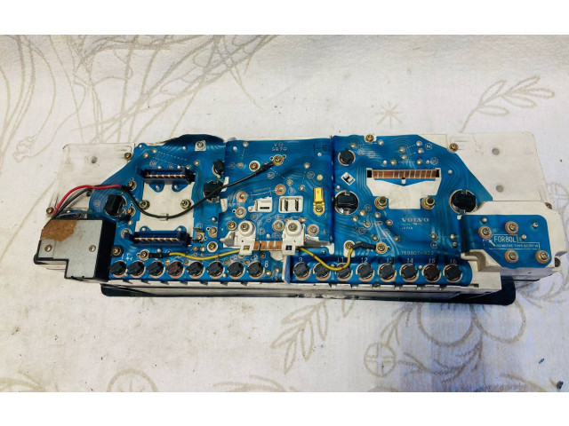 Přístrojová deska Volvo 740 1988 1398726