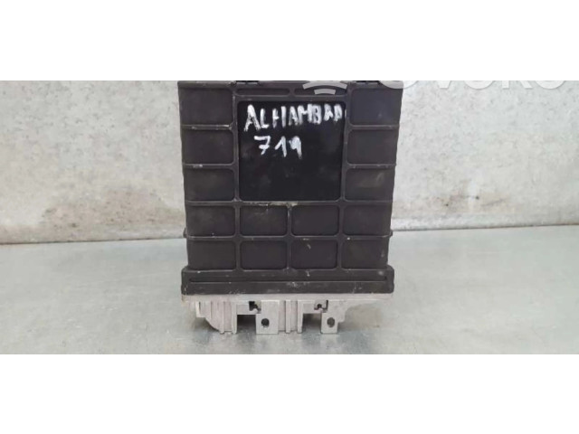 Řídící jednotka 037906025B, 037906025B Seat Alhambra (Mk1)