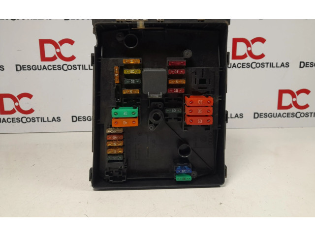   Pojistková skříňka 5N1937535A   Volkswagen Tiguan 2009