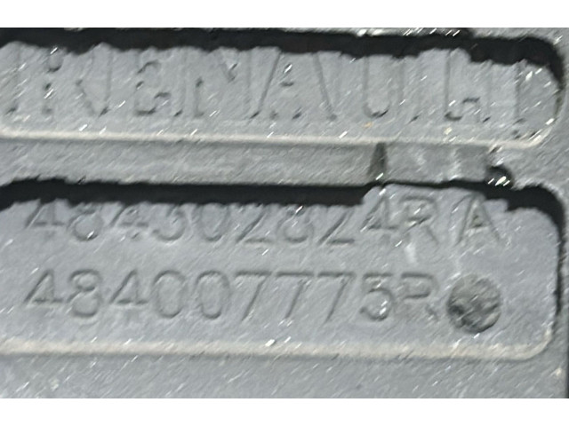 Руль Dacia Duster - года 484007775R, 484007775R