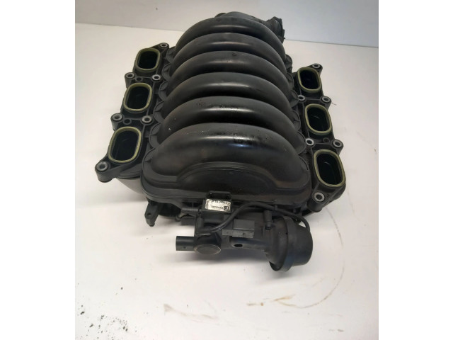 Всасывающий коллектор 06E133210   Audi A5 8T 8F   для двигателя CAL