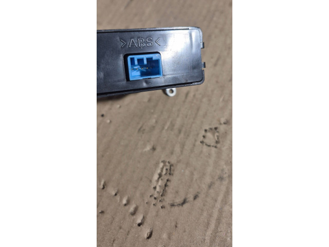 Блок управления 9166196, 1513008050   Volvo S70  V70  V70 XC