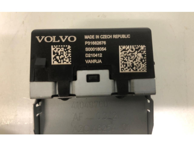 Блок управления 32375814, P31682676 Volvo XC40