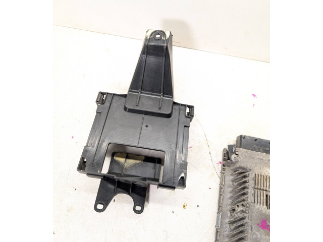 Řídící jednotka 4L0910551Q, 4L0907650A   Audi Q7 4L 2014