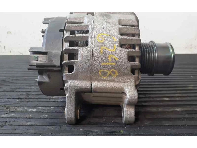 Генератор 04C903023M, 2715992B   Audi A1      