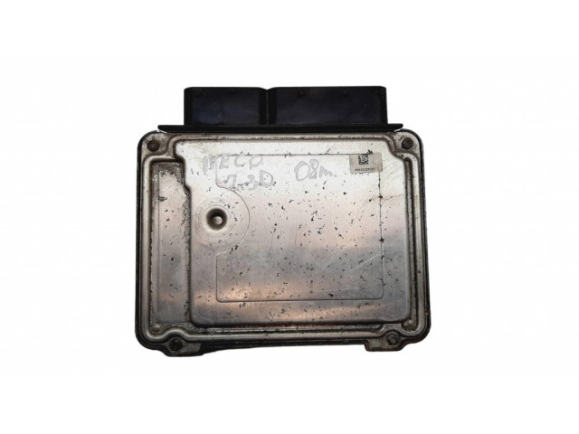 Блок управления двигателя 0281012193, 504121602   Iveco Daily 35 - 40.10