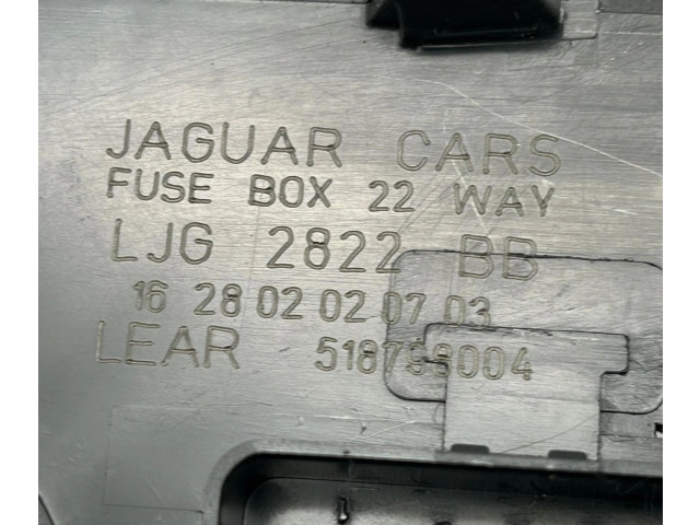Блок предохранителей LJG2822BB Jaguar XK8 - XKR