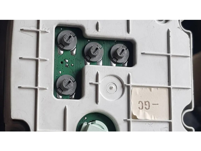 Панель приборов 10849 Ford Mondeo Mk III