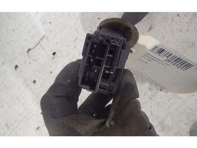 Ручка стеклоочистителей    Citroen Berlingo