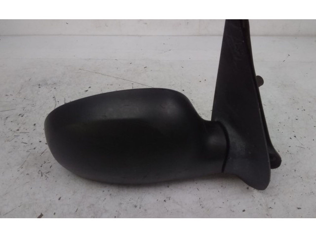 Vstřikovací lišta Daewoo Korando 662910