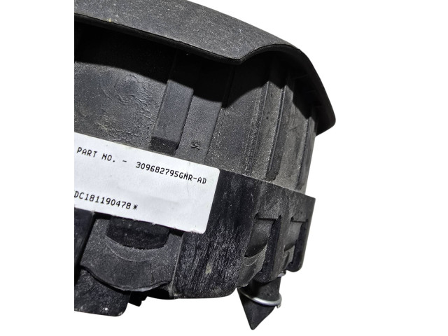 Подушка безопасности водителя 309682795GNR, DC181190478 Infiniti Q30