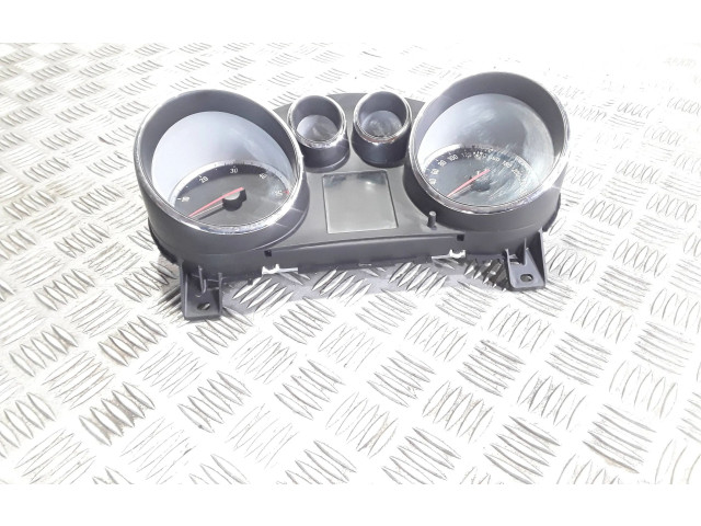 Přístrojová deska Opel Zafira C 2013 769166750U, 13433805