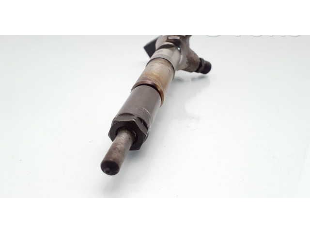 Форсунка 166006212R, H8201100113 Mercedes-Benz A W176