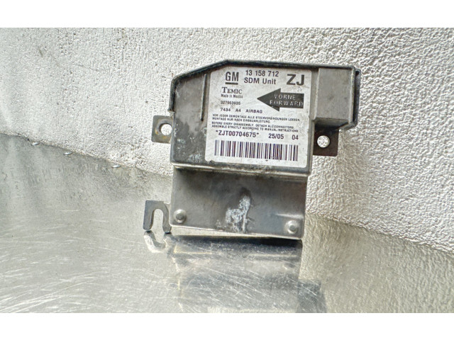 Блок подушек безопасности 327963935, 13158712   Opel Meriva A
