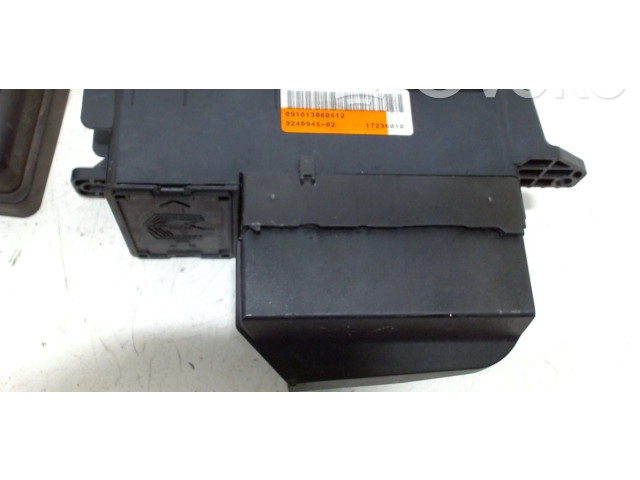 Pojistková skříňka 17236010, 924094502 Mini Cooper Countryman R60 2012