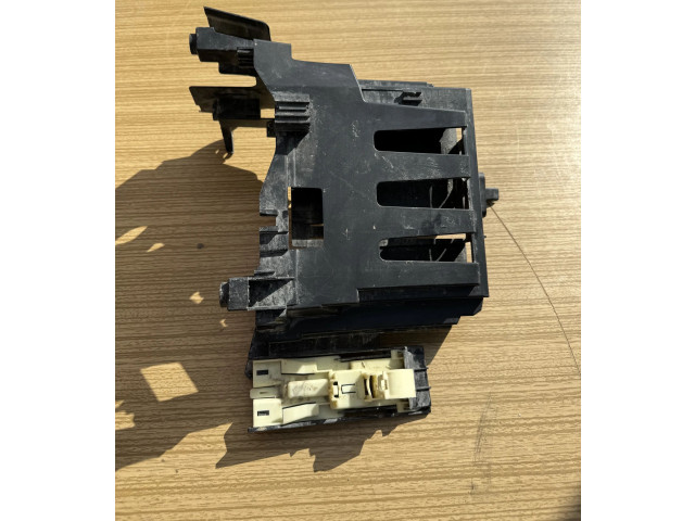 Блок предохранителей 8632555 BMW X3 G01