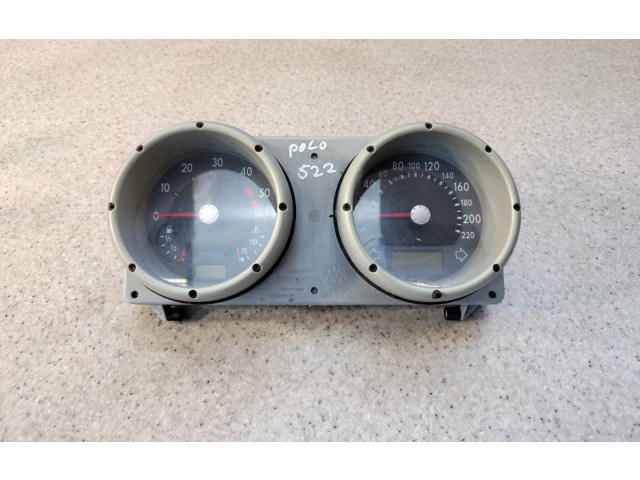 Přístrojová deska  Volkswagen Polo III 6N 6N2 6NF 2000 6N0920804P  