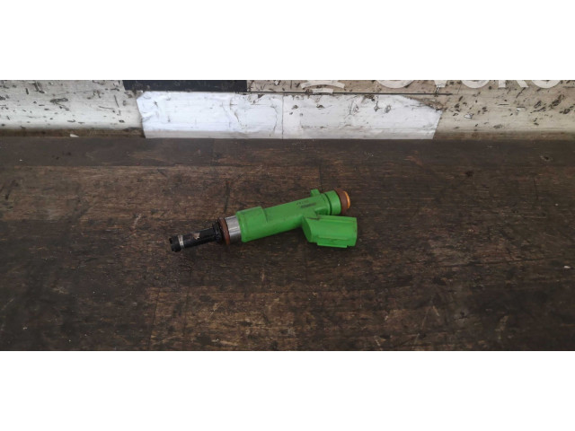 Vstřikovač KBTKP, 1571062RV0 Suzuki Swift K12C