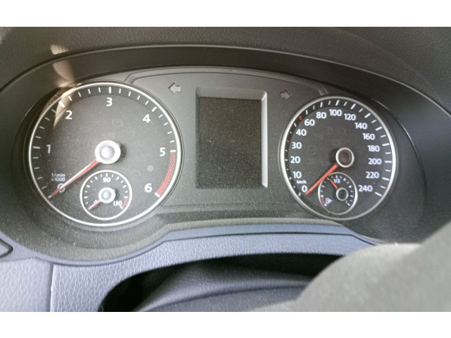 Přístrojová deska Seat Alhambra (Mk2) 2019 7N5920880H