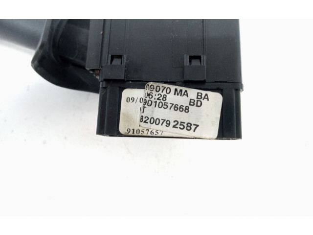 Ручка стеклоочистителей 8200792584, 901057666 Dacia Sandero